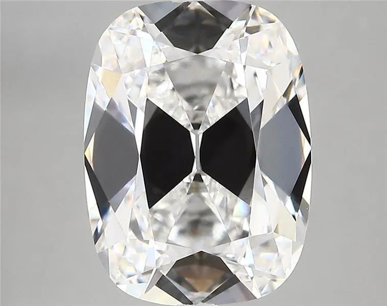 5.12ct Cushion modified Lab Grown Diamond (Colour E, Clarity VVS2, IGI Certified) - Jewelry by Cleo