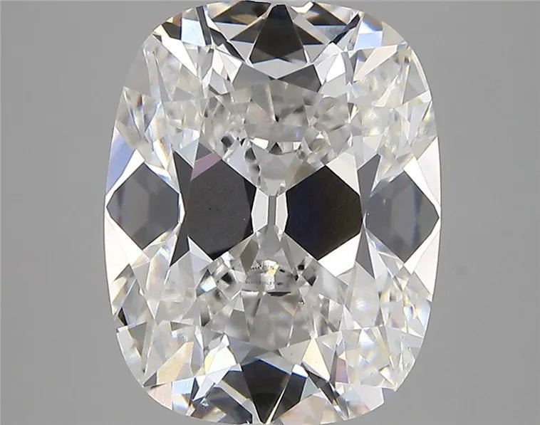 5.32ct Cushion modified Lab Grown Diamond (Colour E, Clarity VS1, IGI Certified) - Jewelry by Cleo
