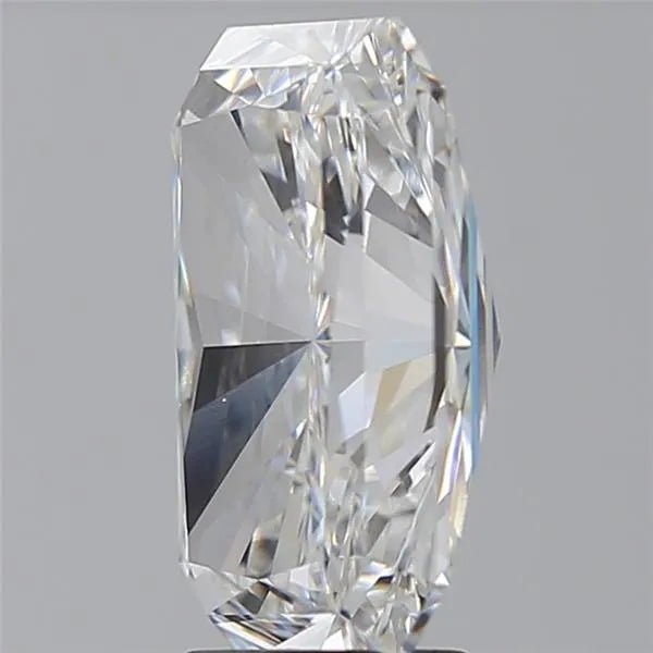 5.58ct Radiant Lab Grown Diamond (Colour E, Clarity VVS2, IGI Certified) - Jewelry by Cleo