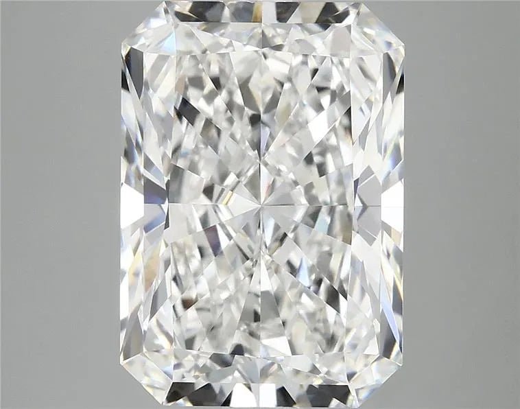 6.05ct Radiant Lab Grown Diamond (Colour E, Clarity VVS2, IGI Certified) - Jewelry by Cleo