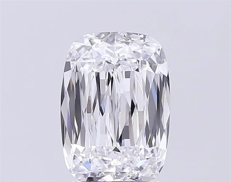 3.01ct Cushion modified Lab Grown Diamond (Colour D, Clarity VVS2, IGI Certified)