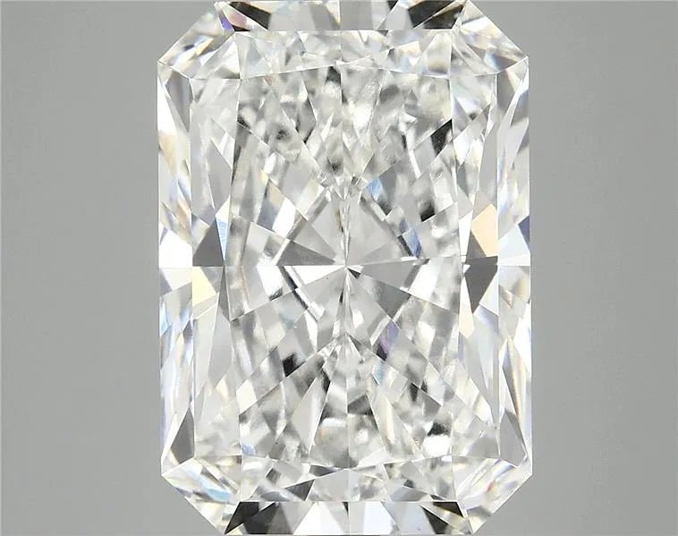 8.02ct Radiant Lab Grown Diamond (Colour E, Clarity VVS2, IGI Certified) - Jewelry by Cleo