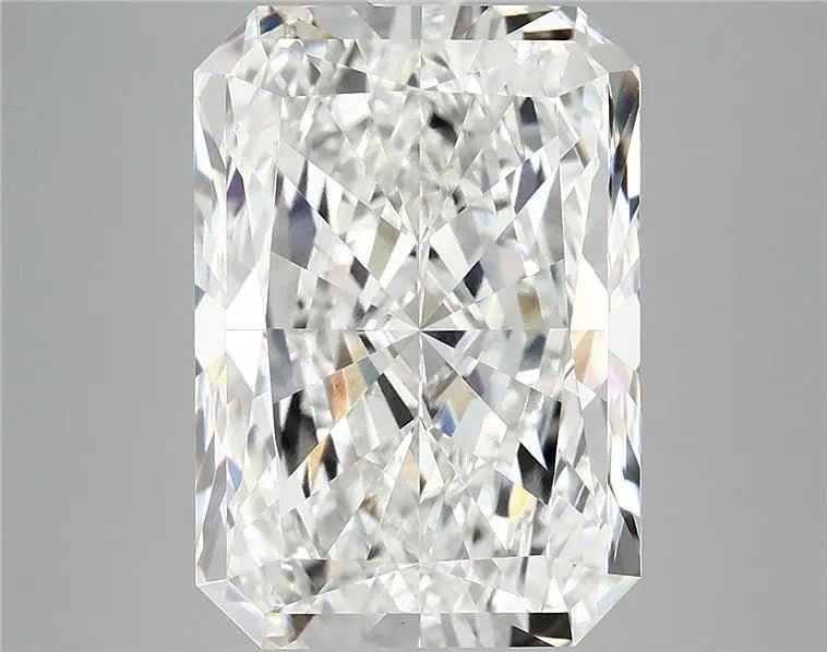 8.02ct Radiant Lab Grown Diamond (Colour E, Clarity VVS2, IGI Certified) - Jewelry by Cleo