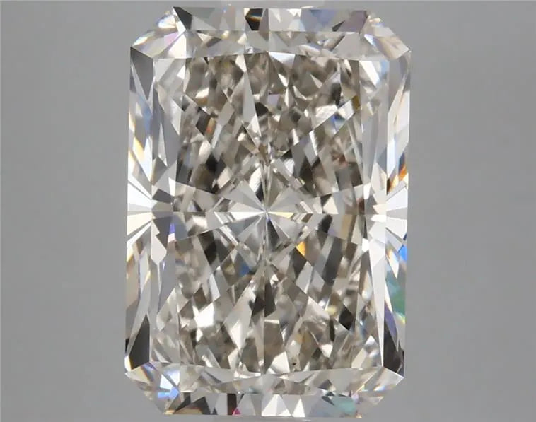 4.92ct Radiant Lab Grown Diamond (Colour I, Clarity VS1, IGI Certified)