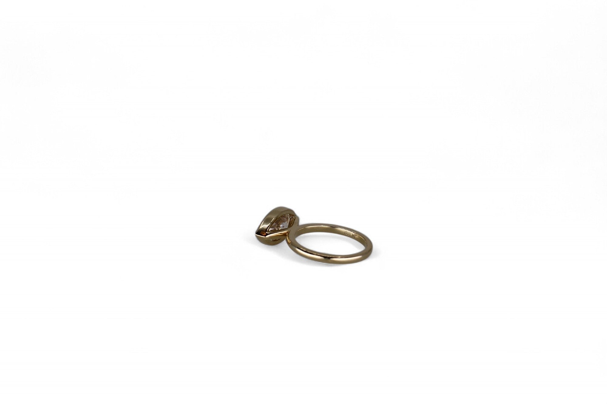 Marquise 4 carat east - west bezel ring - Jewelry by Cleo