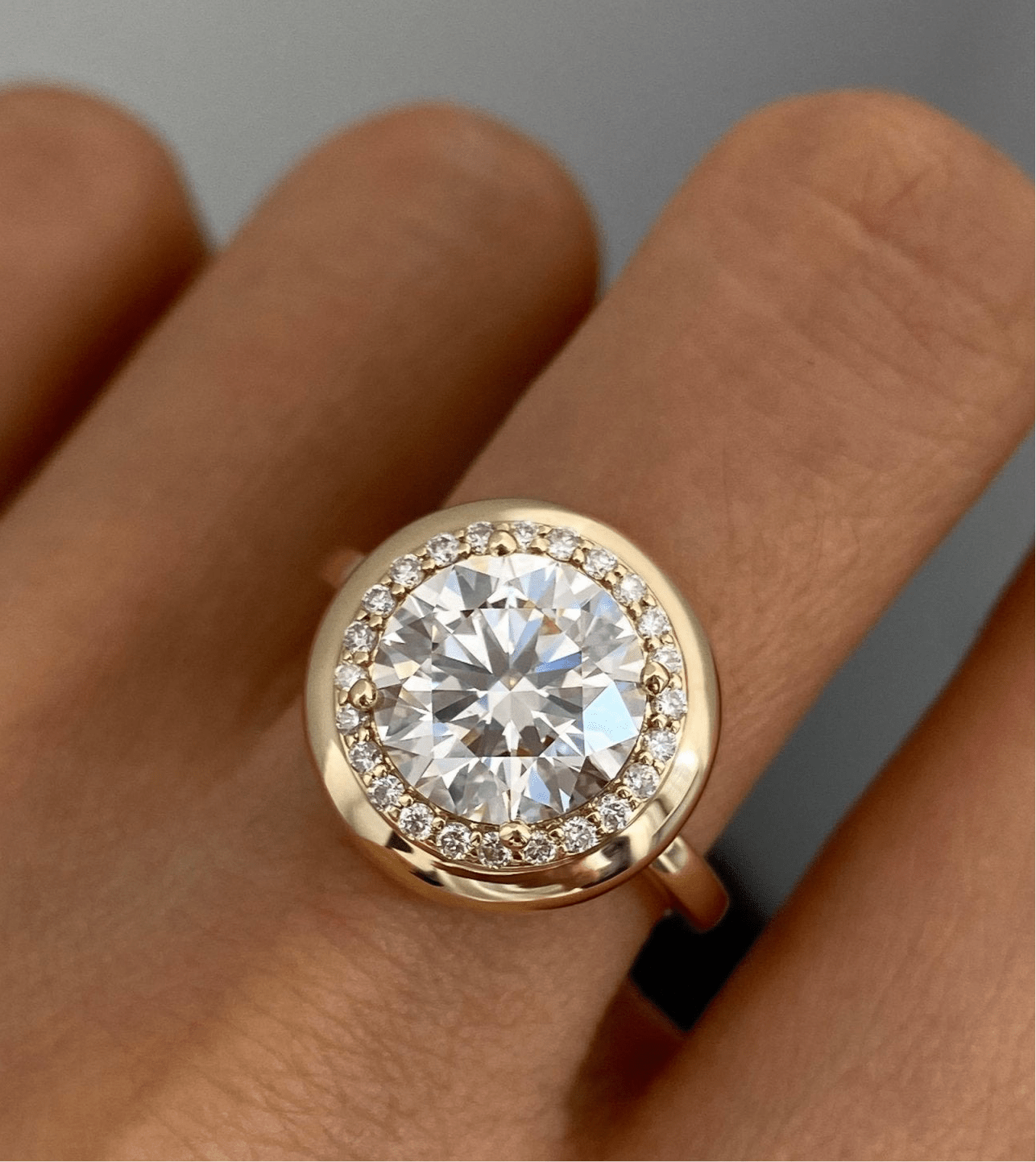Round brilliant lab grown diamond halo ring in 14k gold bezel - Jewelry by Cleo