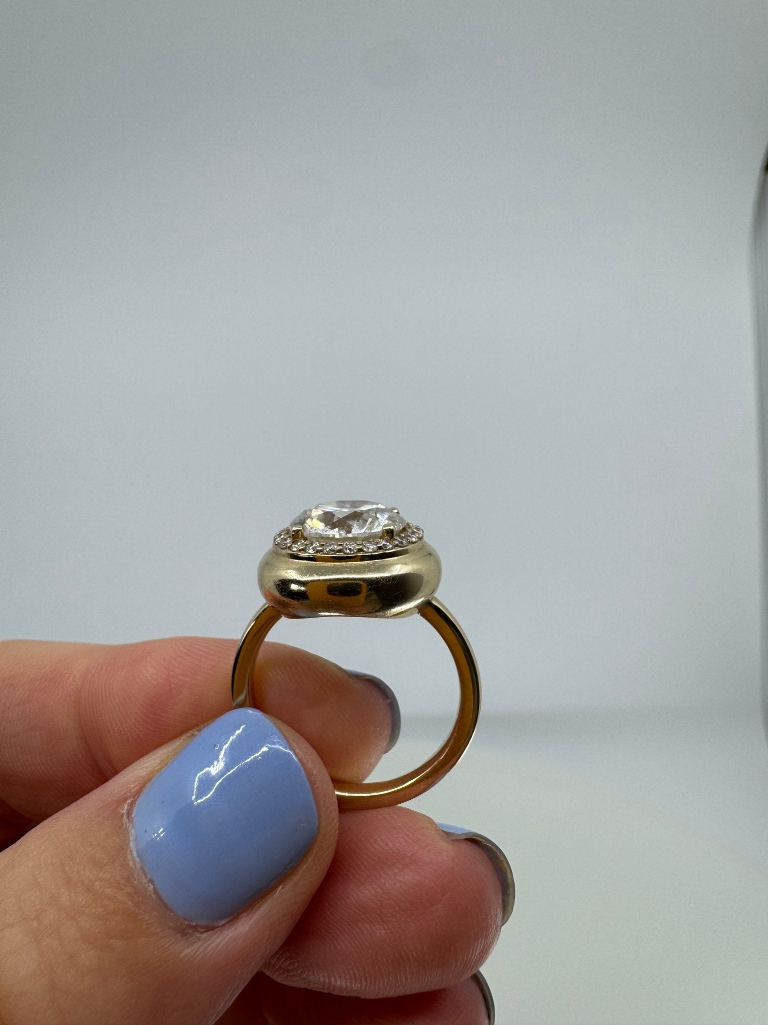 Round brilliant lab grown diamond halo ring in 14k gold bezel - Jewelry by Cleo
