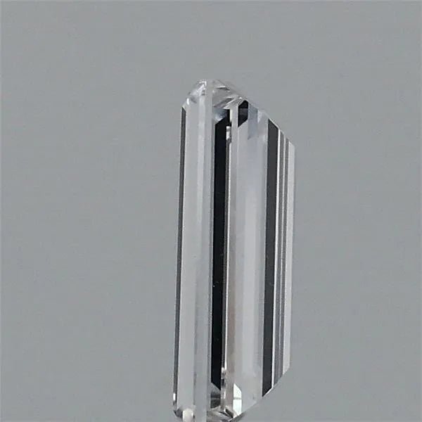 0.37ct Baguette Lab Grown Diamond (Colour E, Clarity VVS2, IGI Certified) - Jewelry by Cleo