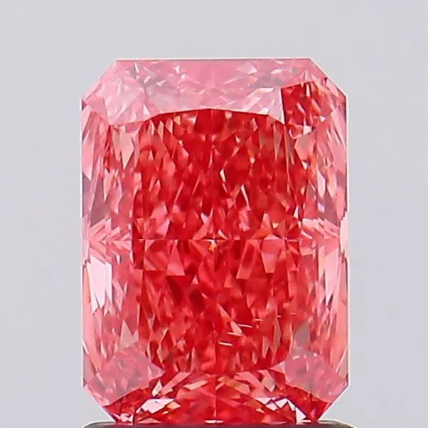 1.45ct Radiant Lab Grown Diamond (Colour Fancy Vivid Pink, Clarity VVS2, IGI Certified)