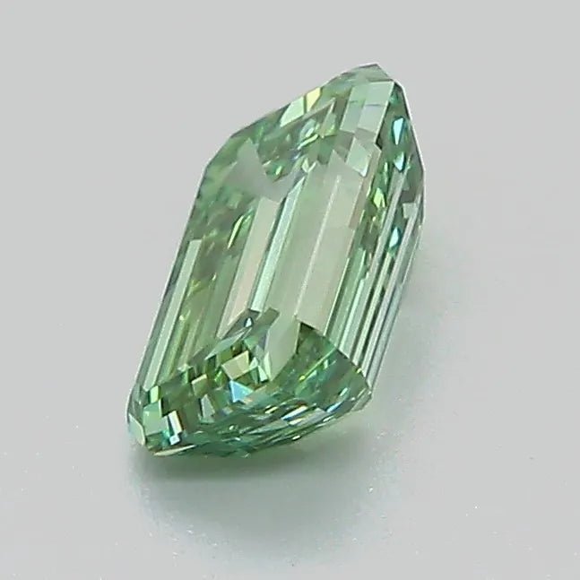1.00ct Emerald Lab Grown Diamond (Colour Fancy Vivid Green, Clarity VVS2, IGI Certified) - Jewelry by Cleo