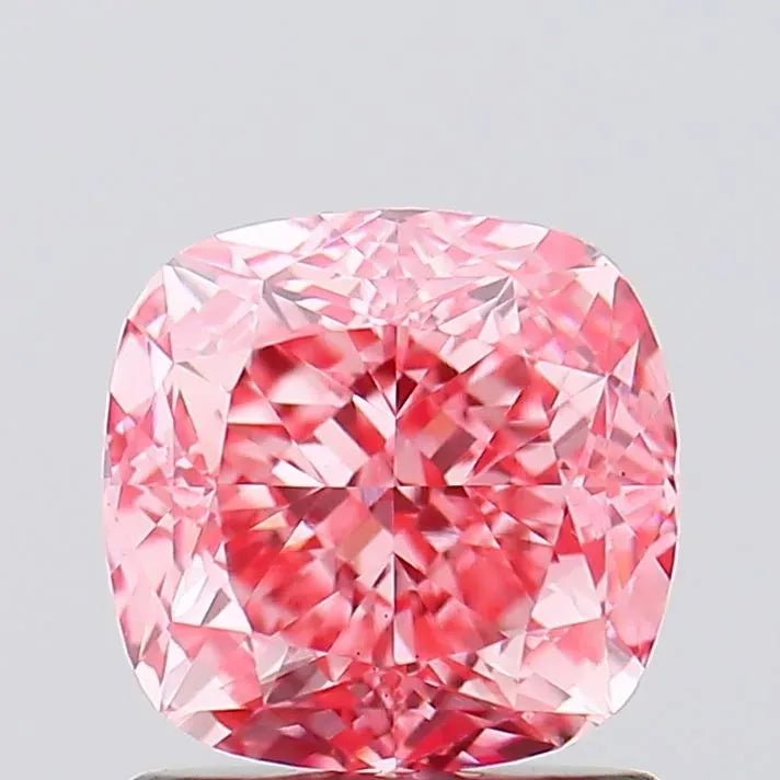 1.39ct Cushion modified Lab Grown Diamond (Colour Fancy Vivid Pink, Clarity VS1, IGI Certified) - Jewelry by Cleo