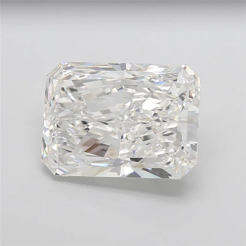 15.03ct Radiant Lab Grown Diamond (Colour F, Clarity VVS2, IGI Certified)