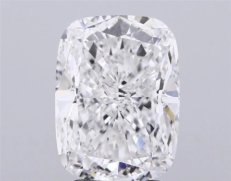 1.50ct Cushion modified Lab Grown Diamond (Colour E, Clarity VS2, IGI Certified) - Jewelry by Cleo