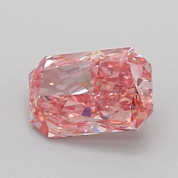 1.51ct Radiant Lab Grown Diamond (Colour Fancy Vivid Pink, Clarity VS2, IGI Certified) - Jewelry by Cleo