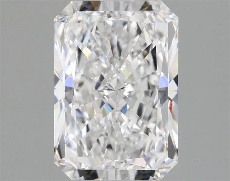 1.95ct Radiant Lab Grown Diamond (Colour D, Clarity VS1, IGI Certified) - Jewelry by Cleo
