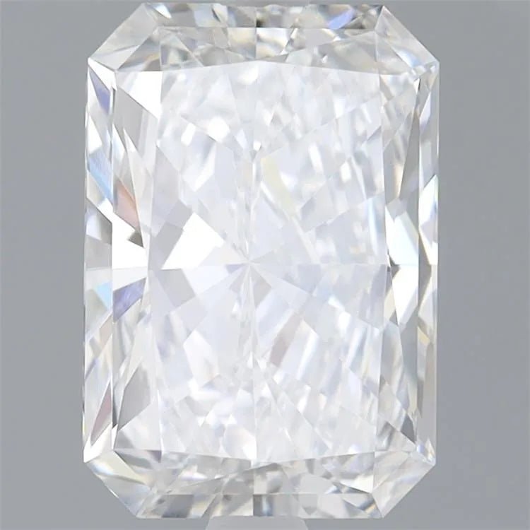 1.95ct Radiant Lab Grown Diamond (Colour E, Clarity VVS2, IGI Certified) - Jewelry by Cleo
