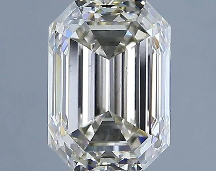 2.01ct Emerald Natural Diamond (Colour K, Clarity VS1, Cut VG, IGI Certified)