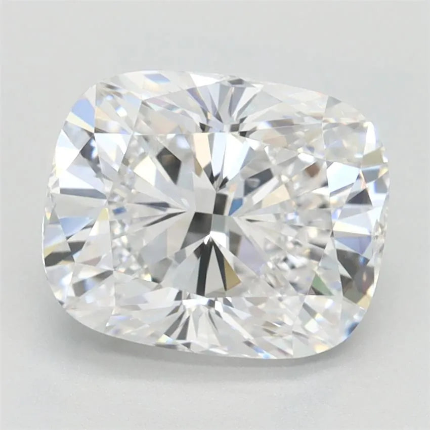2.13ct Cushion modified Lab Grown Diamond (Colour D, Clarity VVS2, IGI Certified)