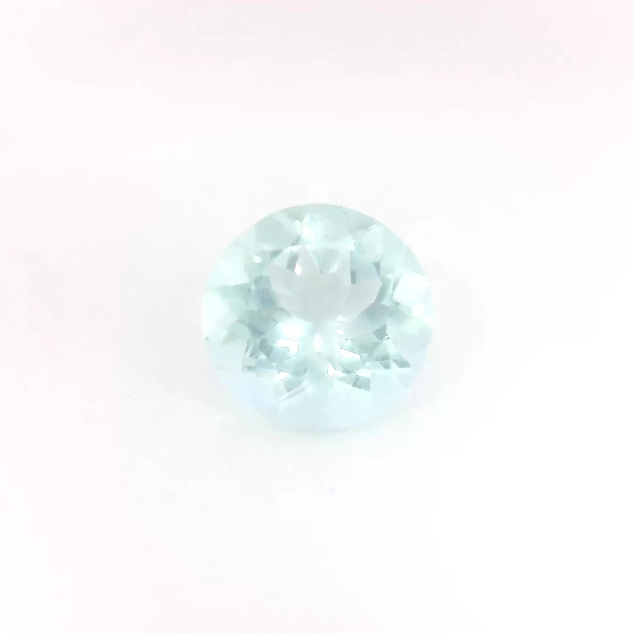 2.27ct Round Natural Aquamarine (Colour Blue, Clarity Eye Clean, Cut Faceted)