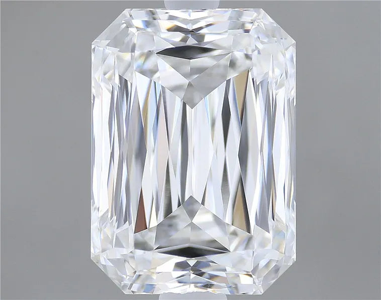 2.54ct Radiant Lab Grown Diamond (Colour E, Clarity VVS2, IGI Certified)