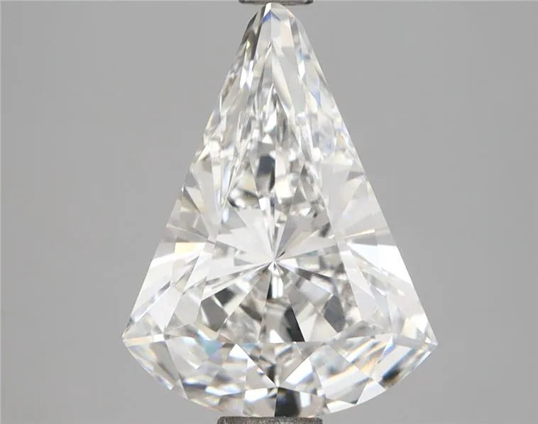 2.57ct Pentagonal Lab Grown Diamond (Colour E, Clarity VVS2, IGI Certified)