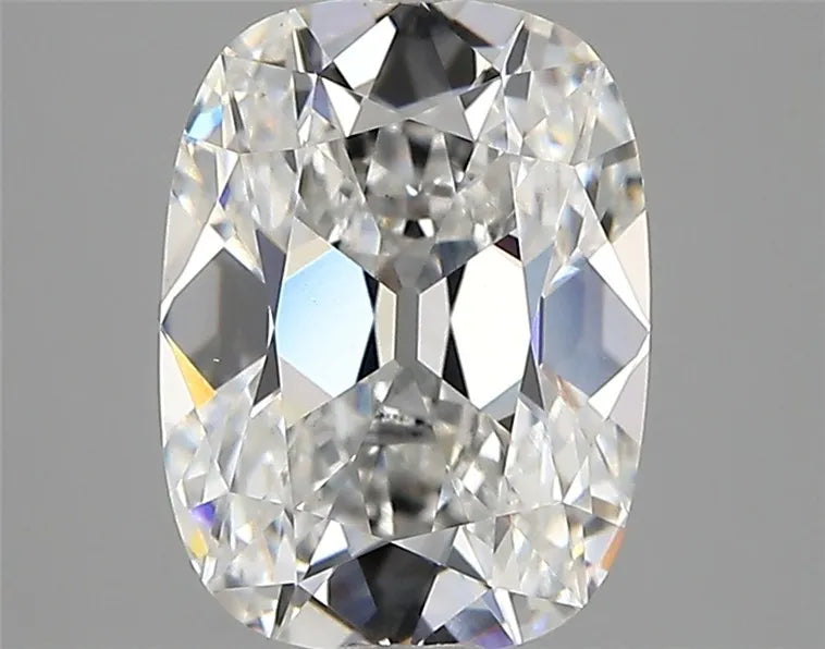2.66ct Cushion modified Lab Grown Diamond (Colour E, Clarity VVS2, IGI Certified)