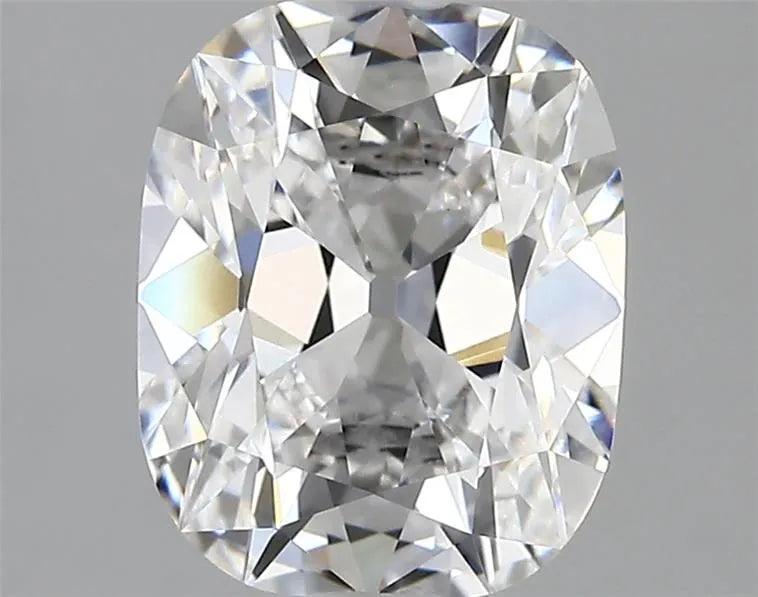 2.86ct Cushion modified Lab Grown Diamond (Colour D, Clarity VVS2, IGI Certified)