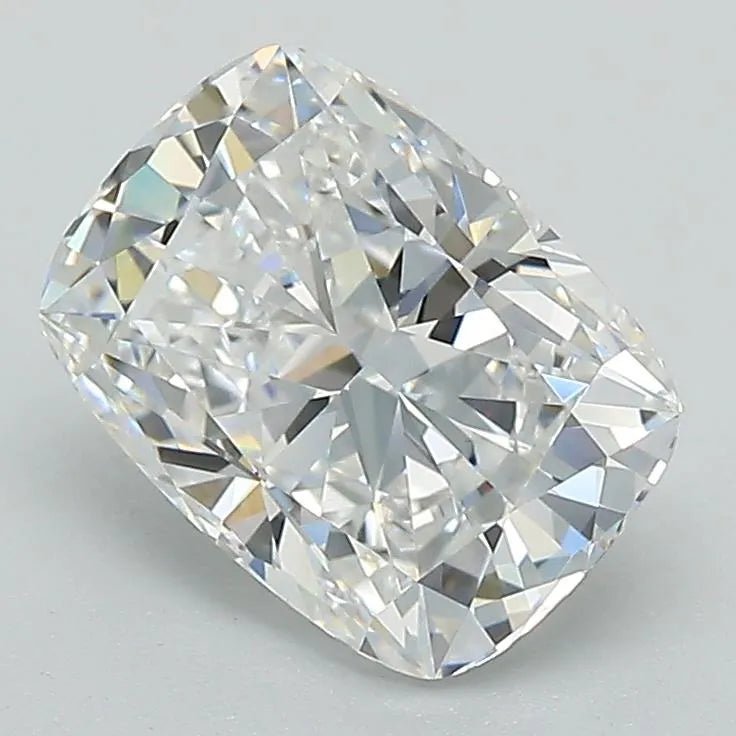 2.01ct Cushion brilliant Lab Grown Diamond (Colour D, Clarity VS2, IGI Certified) - Jewelry by Cleo