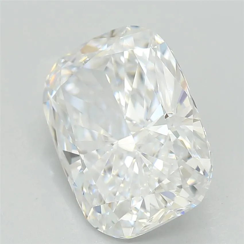 2.09ct Cushion brilliant Lab Grown Diamond (Colour D, Clarity VS1, IGI Certified) - Jewelry by Cleo