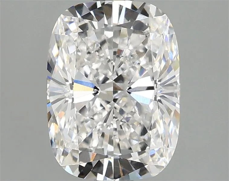 2.10ct Cushion brilliant Lab Grown Diamond (Colour E, Clarity VS1, IGI Certified) - Jewelry by Cleo