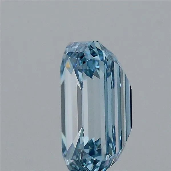 2.10ct Emerald Lab Grown Diamond (Colour Fancy Vivid Blue, Clarity VS1, IGI Certified) - Jewelry by Cleo