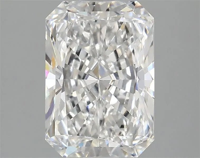 2.10ct Radiant Lab Grown Diamond (Colour E, Clarity VS1, IGI Certified) - Jewelry by Cleo