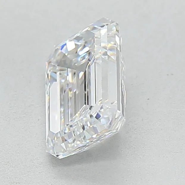 2.15ct Emerald Lab Grown Diamond (Colour E, Clarity VVS2, IGI Certified) - Jewelry by Cleo