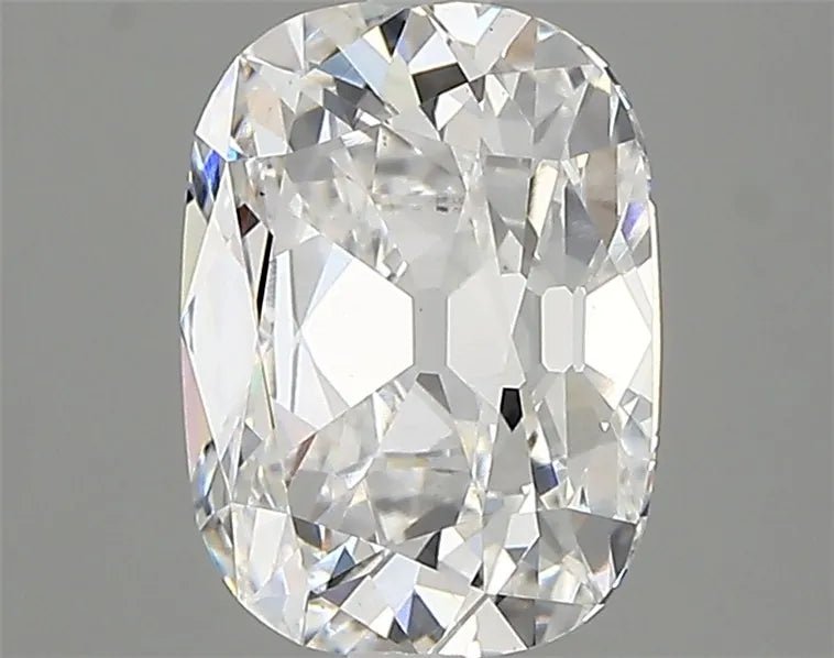 2.17ct Cushion modified Lab Grown Diamond (Colour E, Clarity VS1, IGI Certified) - Jewelry by Cleo
