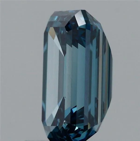 2.50ct Emerald Lab Grown Diamond (Colour Fancy Vivid Blue, Clarity VS1, IGI Certified) - Jewelry by Cleo
