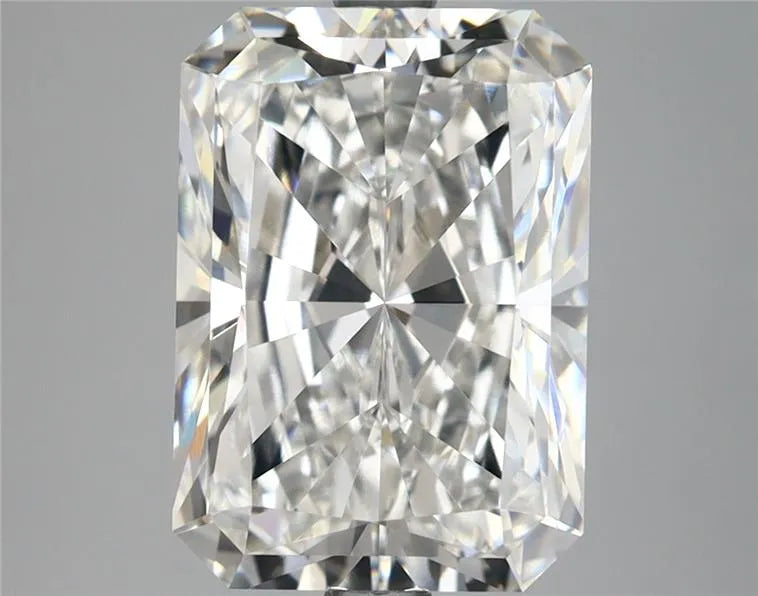 4.67ct Radiant Lab Grown Diamond (Colour F, Clarity VVS2, IGI Certified)