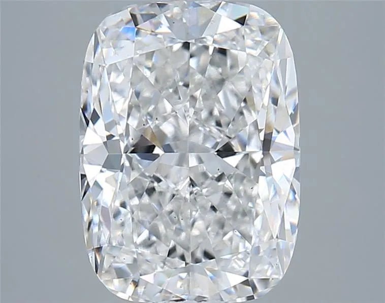 2.55ct Cushion modified Lab Grown Diamond (Colour E, Clarity VS1, IGI Certified) - Jewelry by Cleo