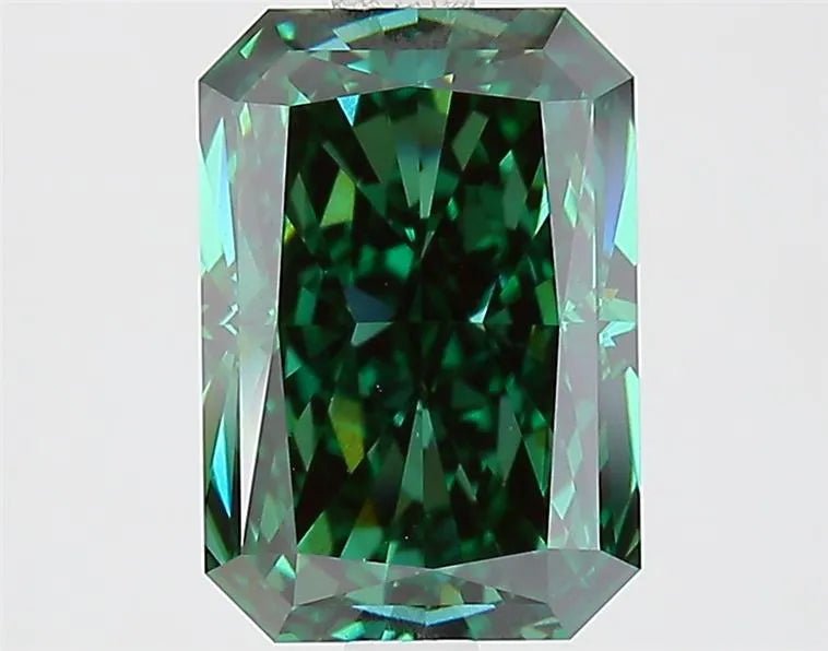 2.62ct Radiant Lab Grown Diamond (Colour Fancy Vivid Green, Clarity VVS2, IGI Certified) - Jewelry by Cleo