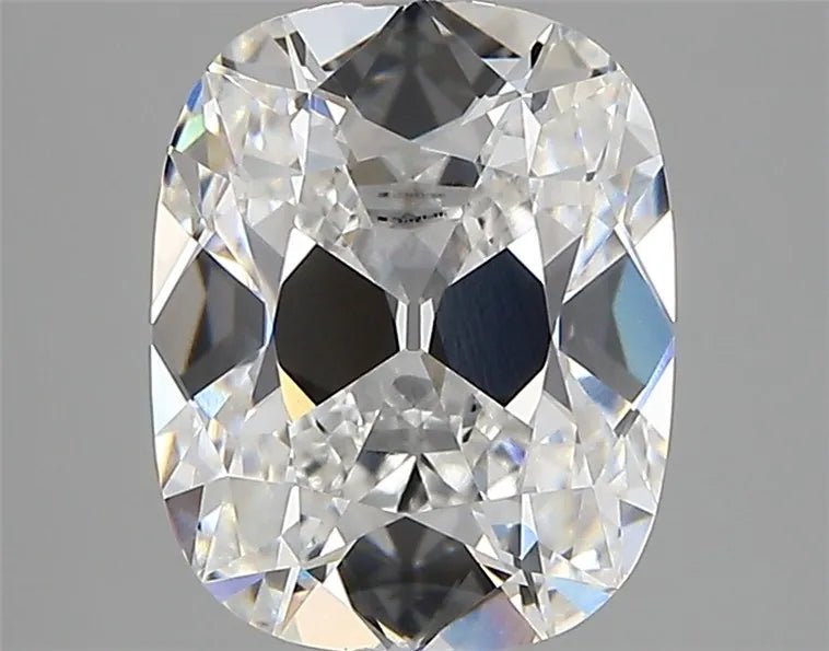 2.73ct Cushion modified Lab Grown Diamond (Colour E, Clarity VVS2, IGI Certified) - Jewelry by Cleo