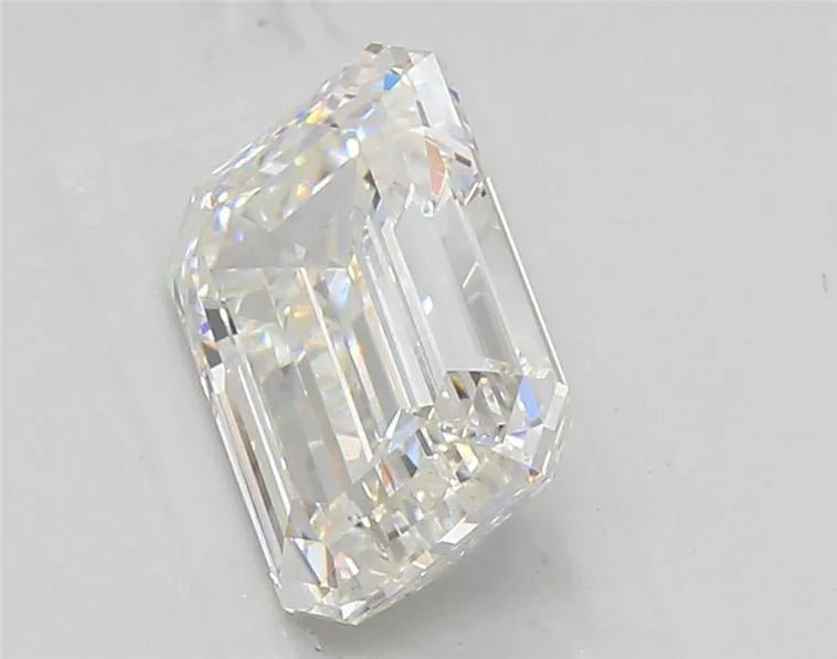 2.82ct Emerald Lab Grown Diamond (Colour G, Clarity VVS2, IGI Certified) - Jewelry by Cleo