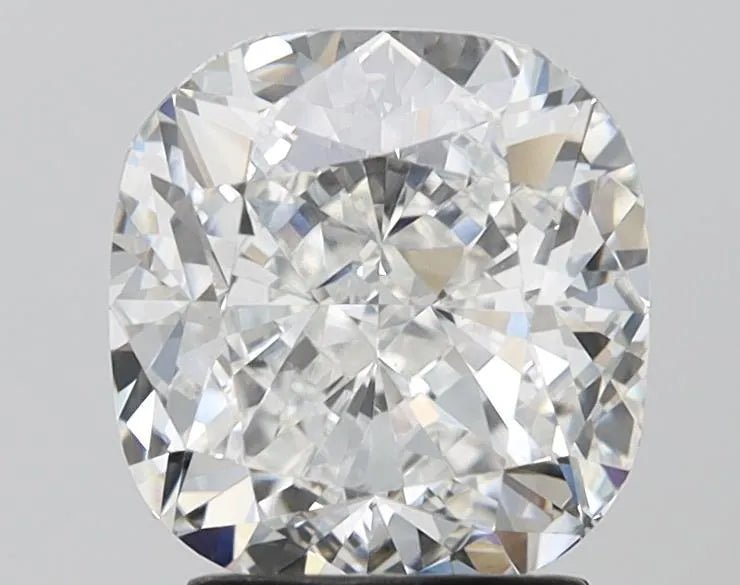 2.86ct Cushion modified Lab Grown Diamond (Colour F, Clarity VVS2, IGI Certified) - Jewelry by Cleo