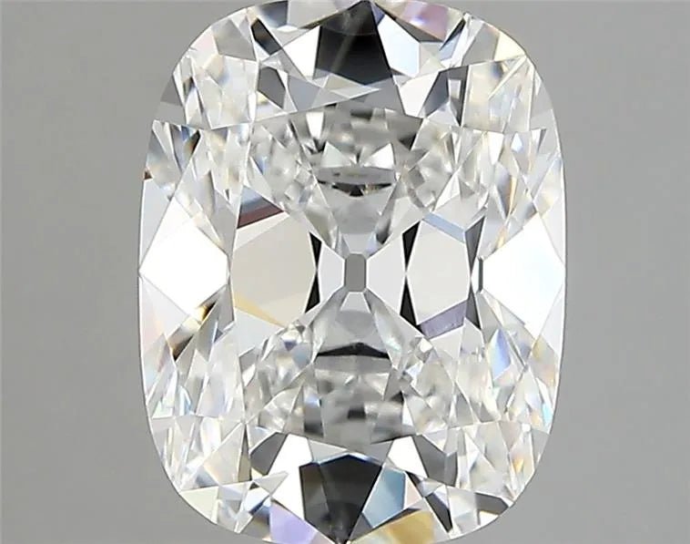 2.90ct Cushion modified Lab Grown Diamond (Colour E, Clarity VVS2, IGI Certified) - Jewelry by Cleo