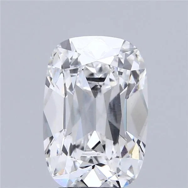3.17ct Cushion brilliant Lab Grown Diamond (Colour E, Clarity VVS2, IGI Certified)