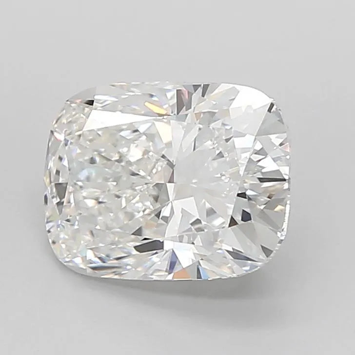 3.55ct Cushion modified Lab Grown Diamond (Colour E, Clarity VVS2, IGI Certified)