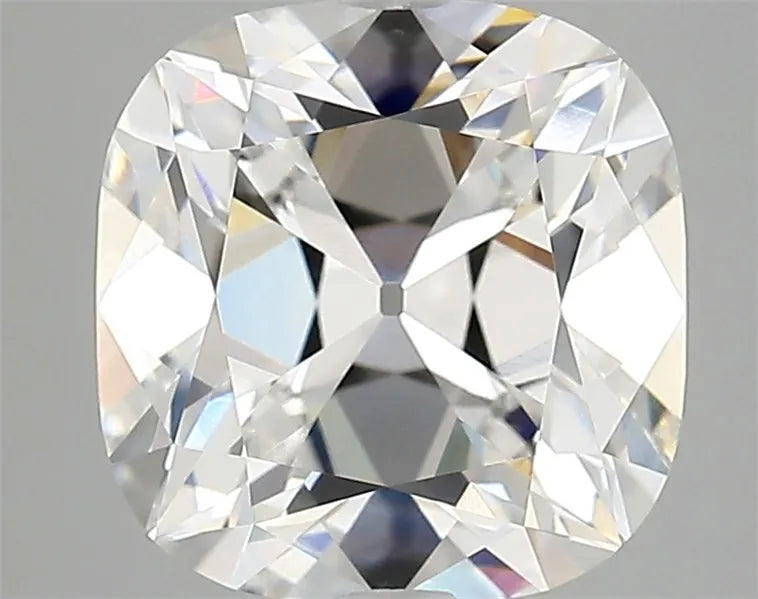 3.63ct Cushion Lab Grown Diamond (Colour E, Clarity VVS1, IGI Certified)
