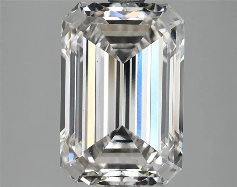 3.73ct Emerald Lab Grown Diamond (Colour G, Clarity VS2, IGI Certified)