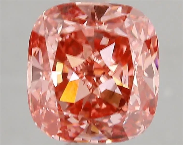 3.01ct Cushion modified Lab Grown Diamond (Colour Fancy Vivid Pink, Clarity VS2, IGI Certified) - Jewelry by Cleo