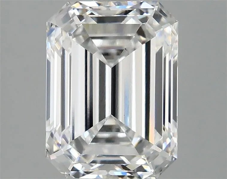 3.03ct Emerald Lab Grown Diamond (Colour D, Clarity VVS2, IGI Certified) - Jewelry by Cleo