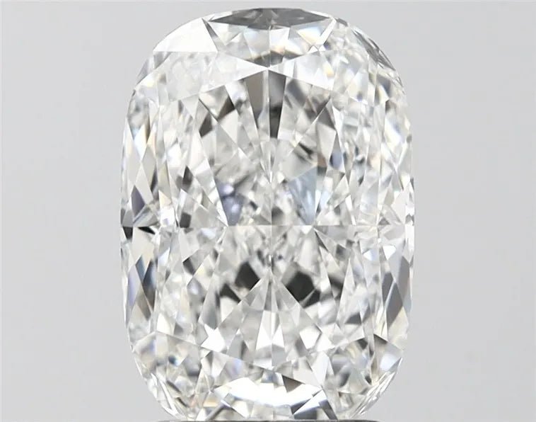3.06ct Cushion modified Lab Grown Diamond (Colour E, Clarity VVS1, IGI Certified) - Jewelry by Cleo