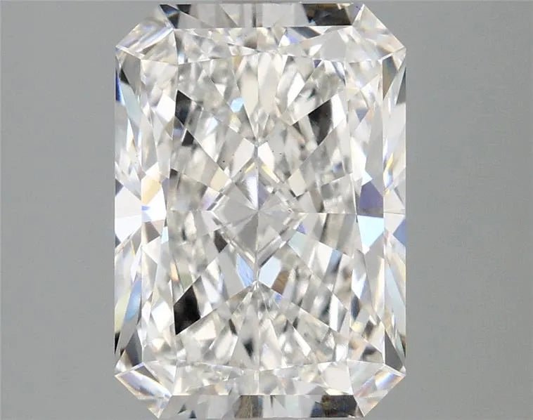 3.10ct Radiant Lab Grown Diamond (Colour E, Clarity VS1, IGI Certified) - Jewelry by Cleo